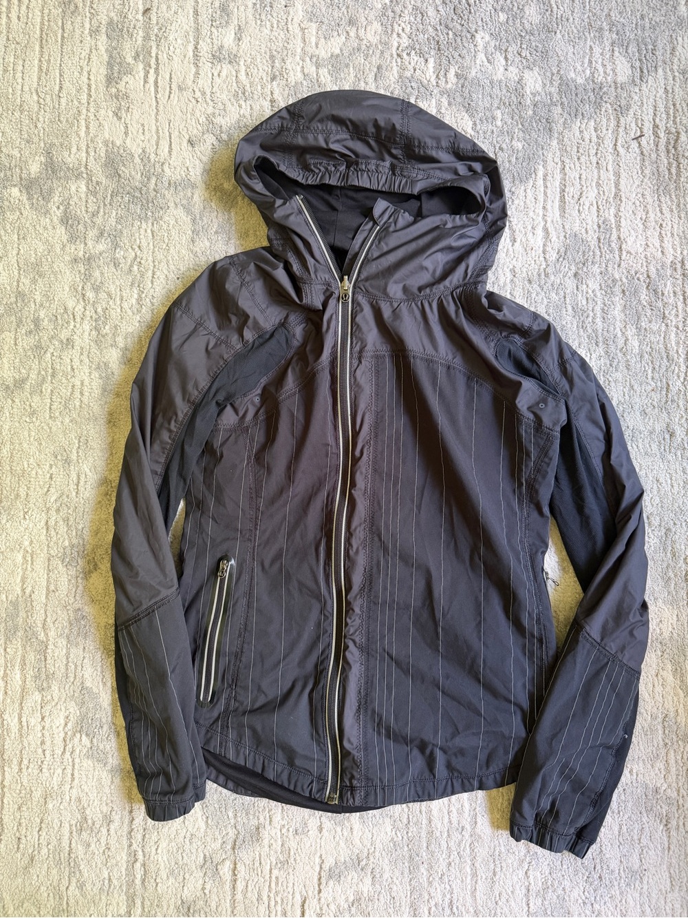 Lululemon Hooded Windbreaker Jacket - Black